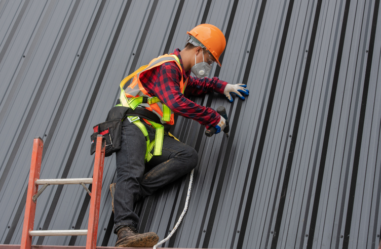 Are Metal Roofs Better Than Regular Roofs in Bothell?