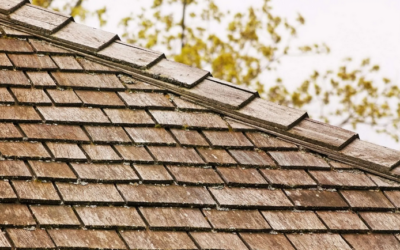 Why Use Wood Shingles Over Asphalt and Metal Roofing?