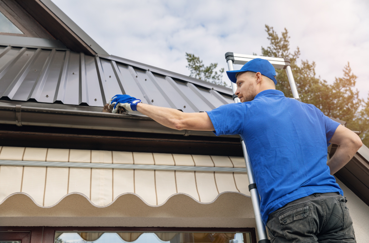 What are the Best Gutter Materials for a Fresno Climate?